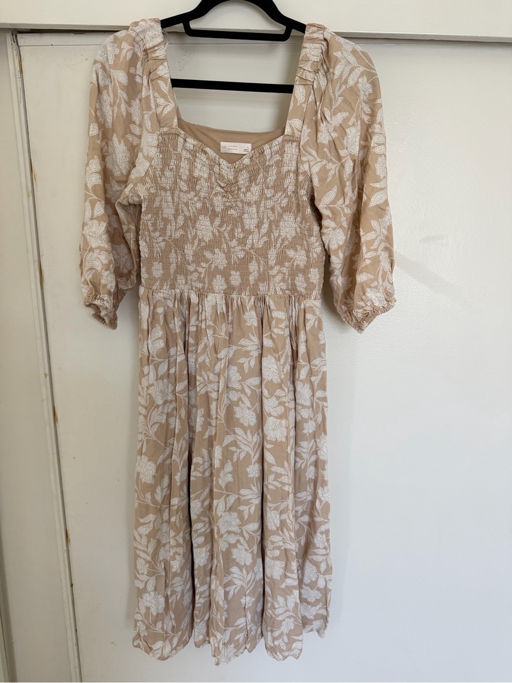 LC Lauren Conrad Beige and White Floral Smocked Midi Dress